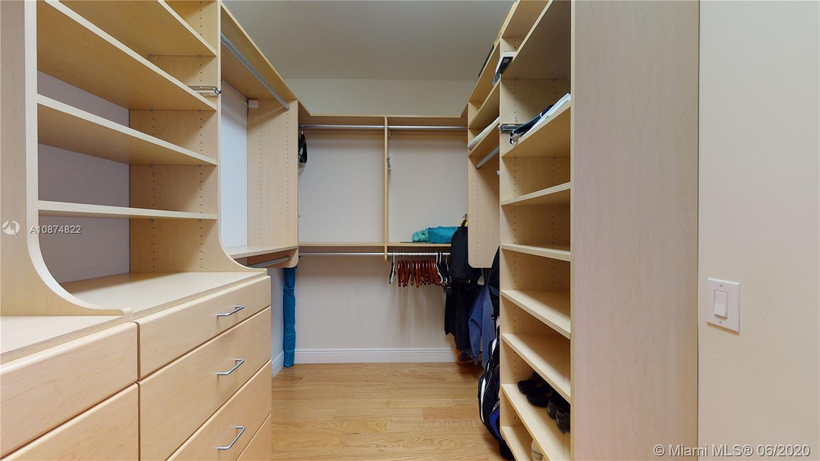 BELLAMARE AT WILLIAMS ISL - Residential