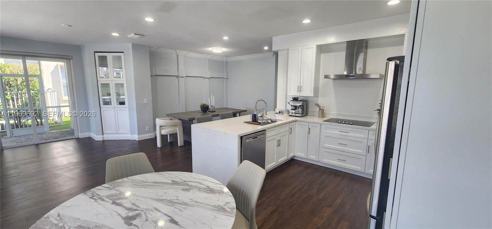 SECTOR 3 - PARCELS H I J - Residential Lease