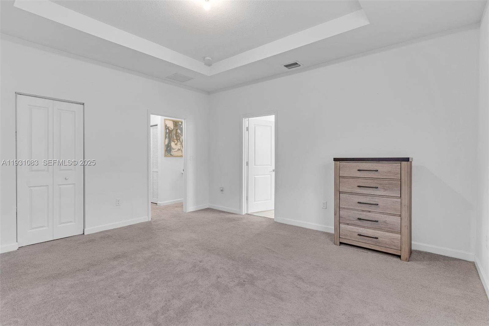 PINE ISLE - Residential Lease