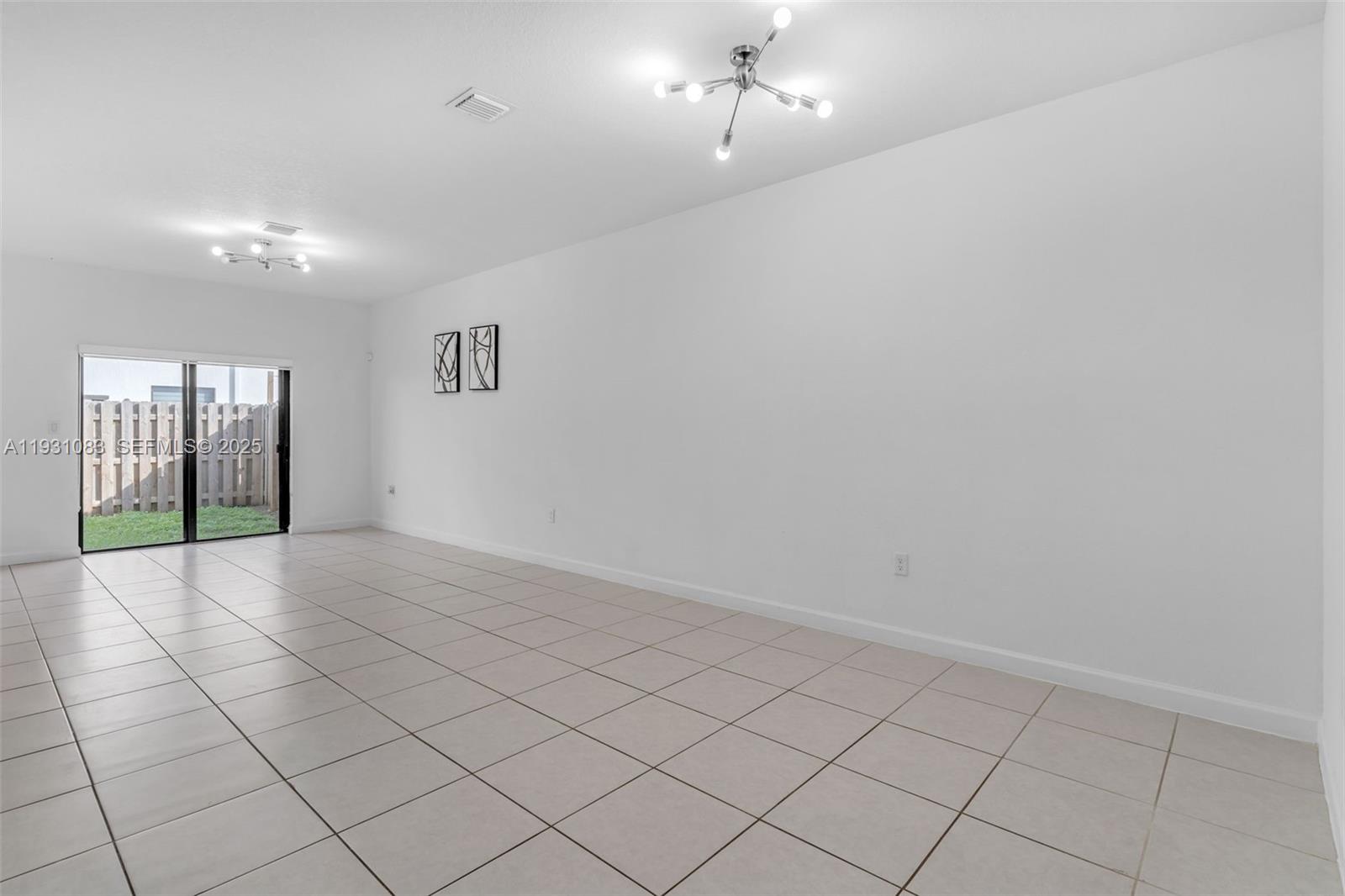 PINE ISLE - Residential Lease