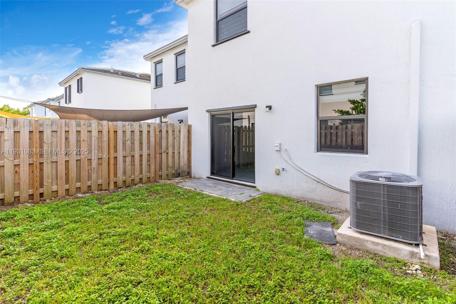 PINE ISLE - Residential Lease