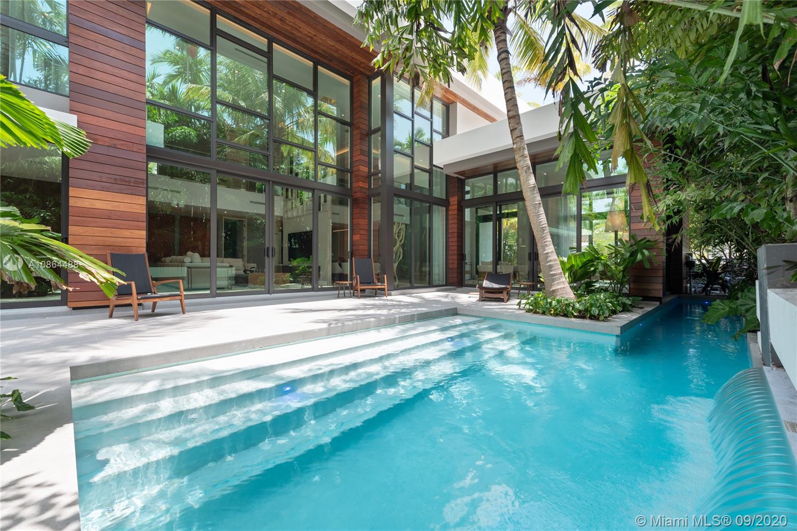 CRYSTAL BLUFF - Residential