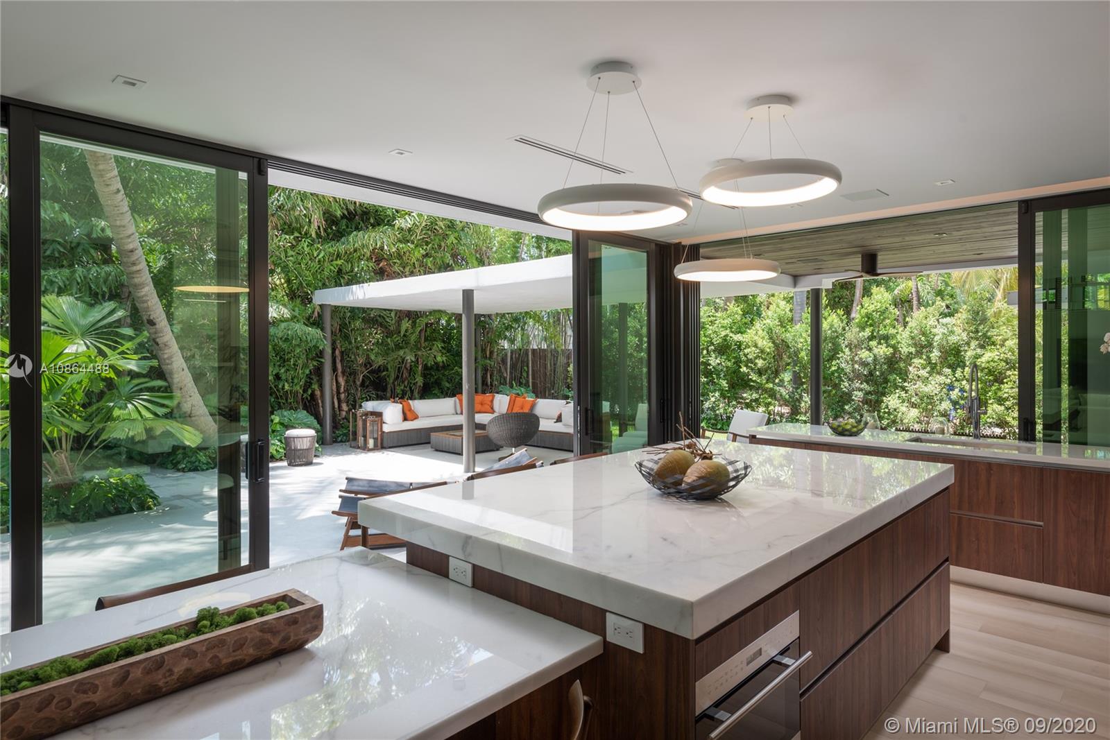 CRYSTAL BLUFF - Residential