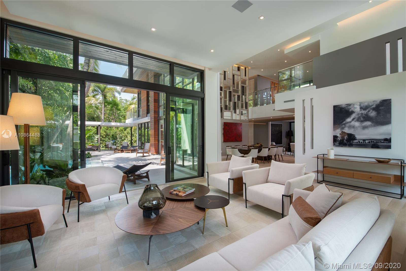 CRYSTAL BLUFF - Residential