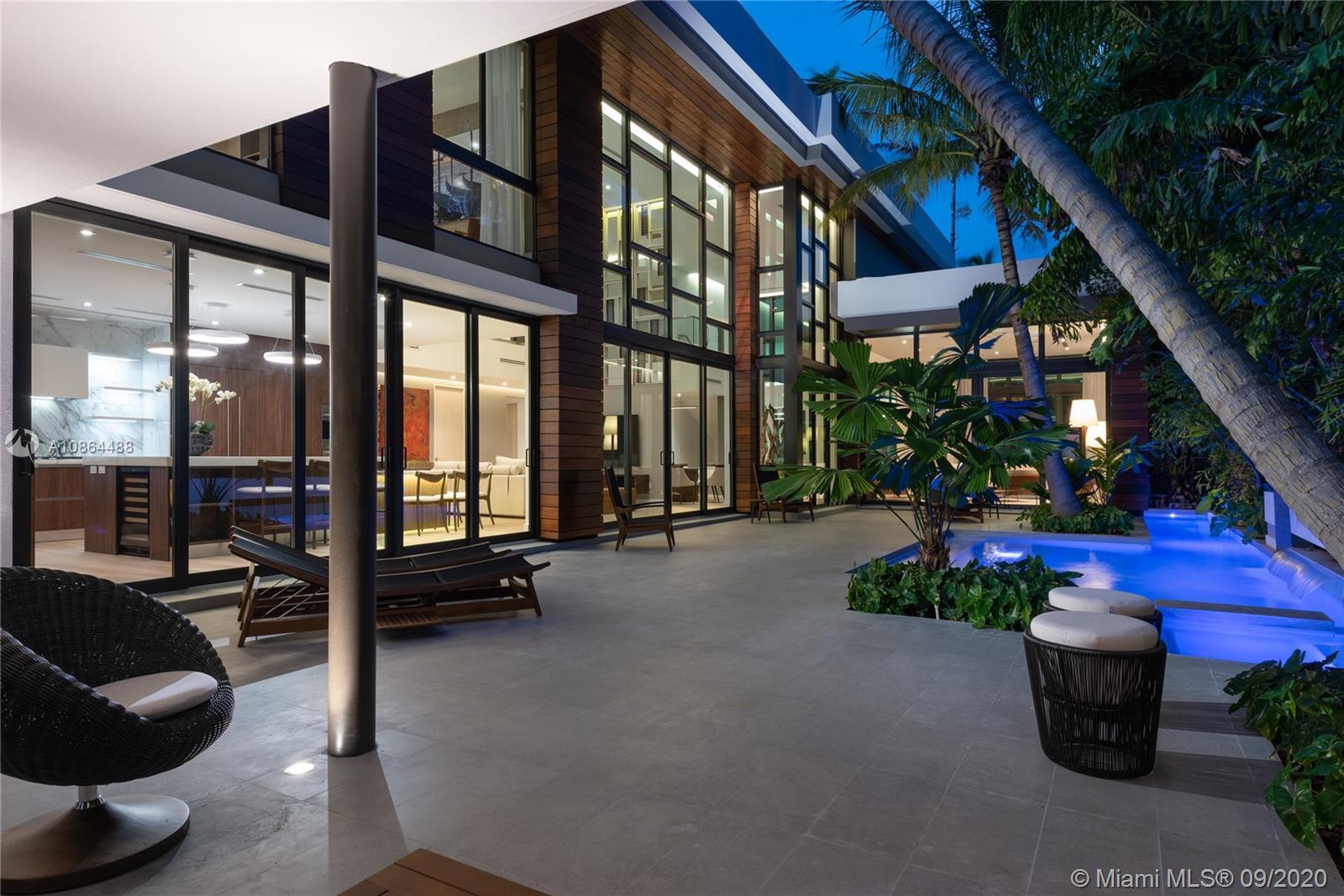 CRYSTAL BLUFF - Residential