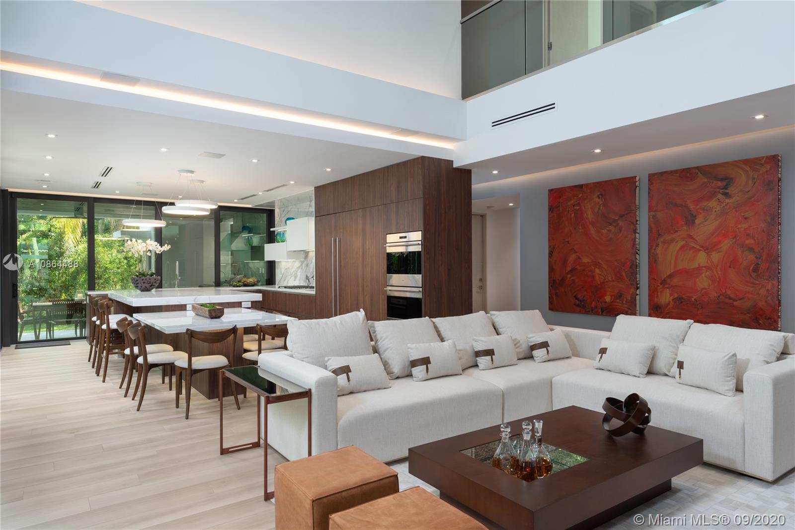 CRYSTAL BLUFF - Residential