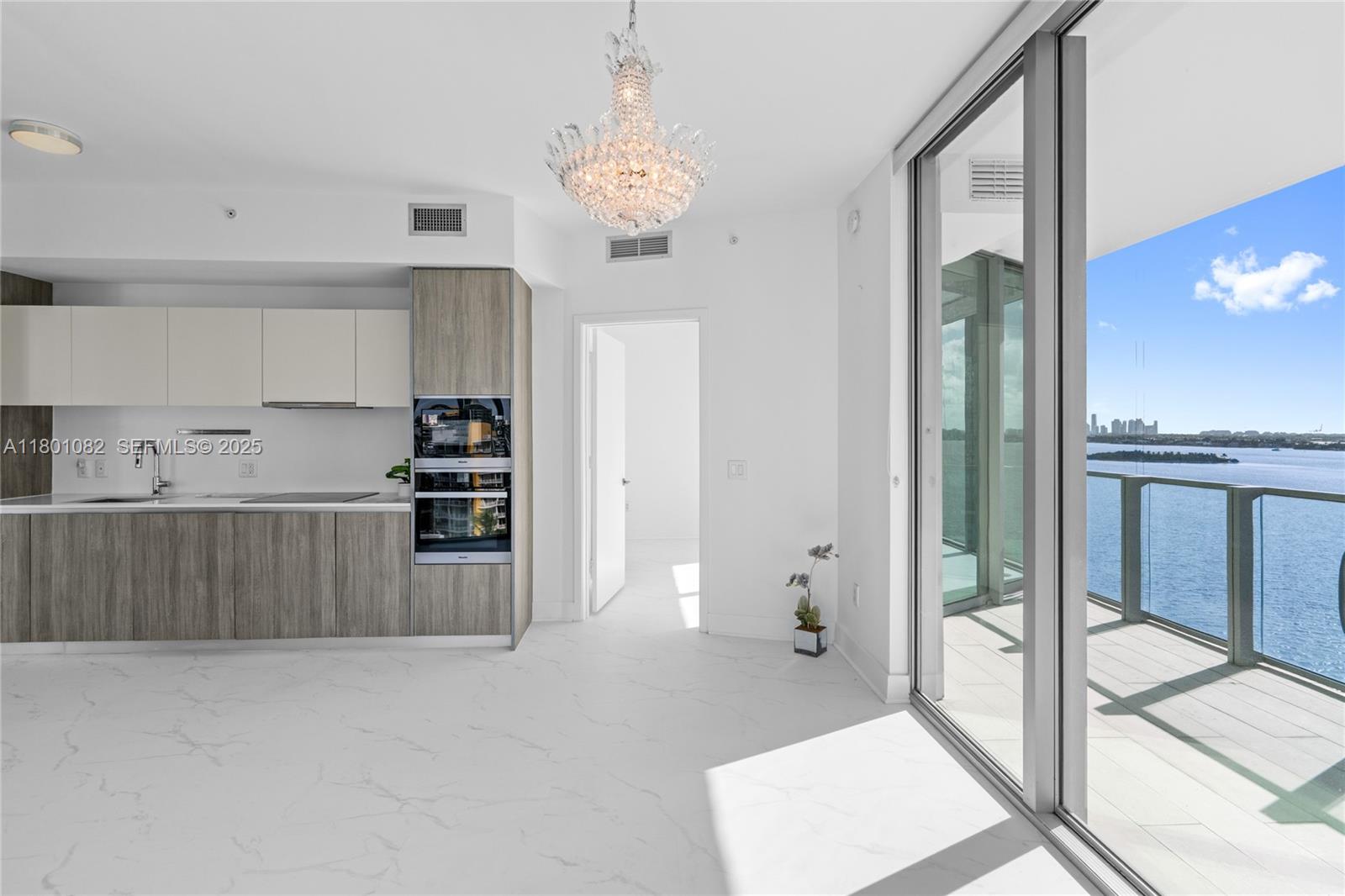 BISCAYNE BEACH CONDO - Residential