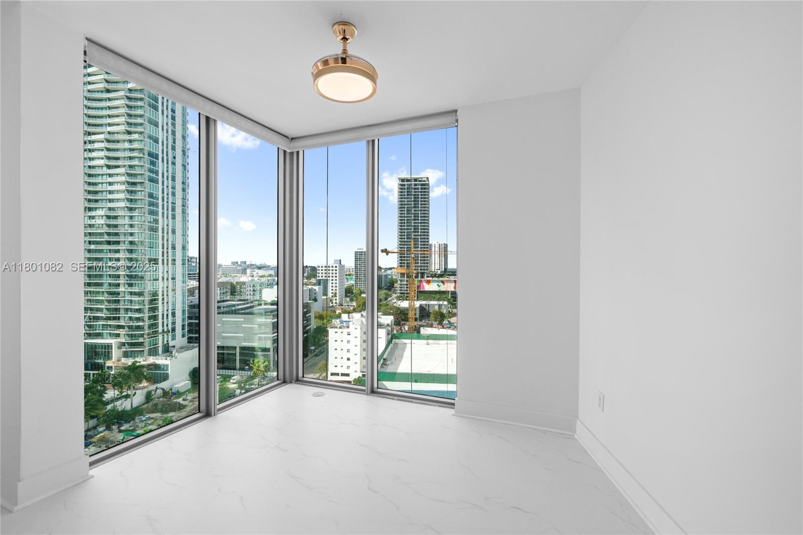 BISCAYNE BEACH CONDO - Residential