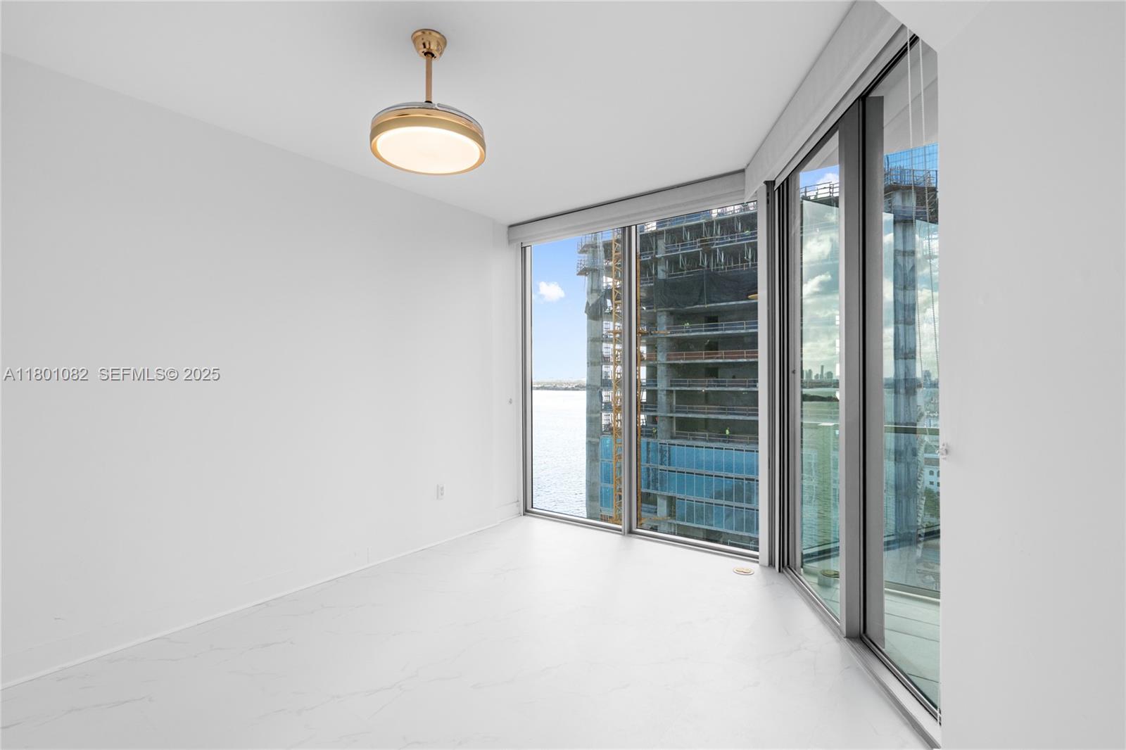 BISCAYNE BEACH CONDO - Residential