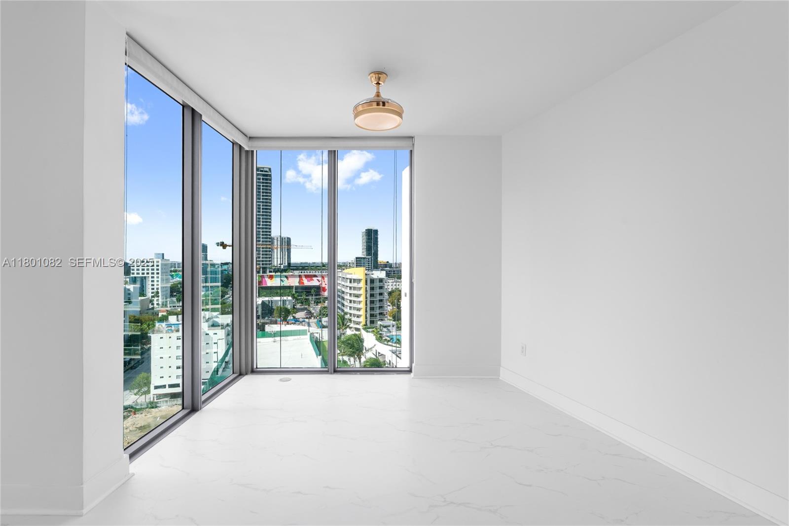 BISCAYNE BEACH CONDO - Residential