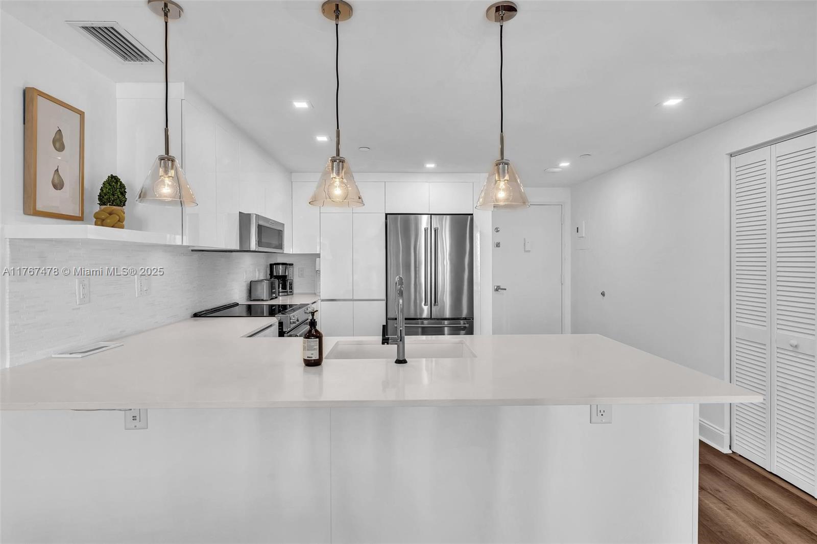 WATERVIEW CONDO - Residential