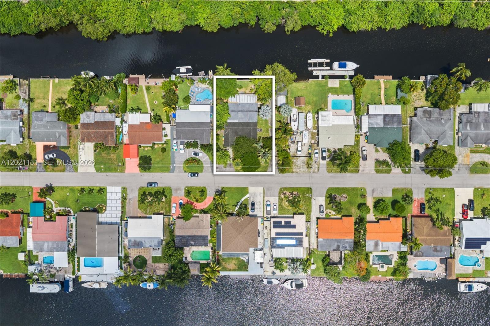 DAVIS ISLES SEC 5 - Residential