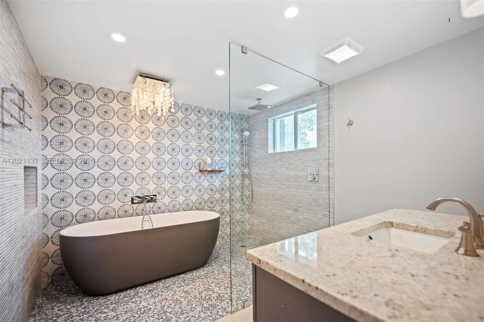 DAVIS ISLES SEC 5 - Residential