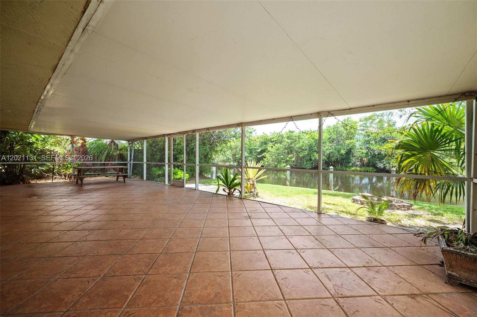 DAVIS ISLES SEC 5 - Residential