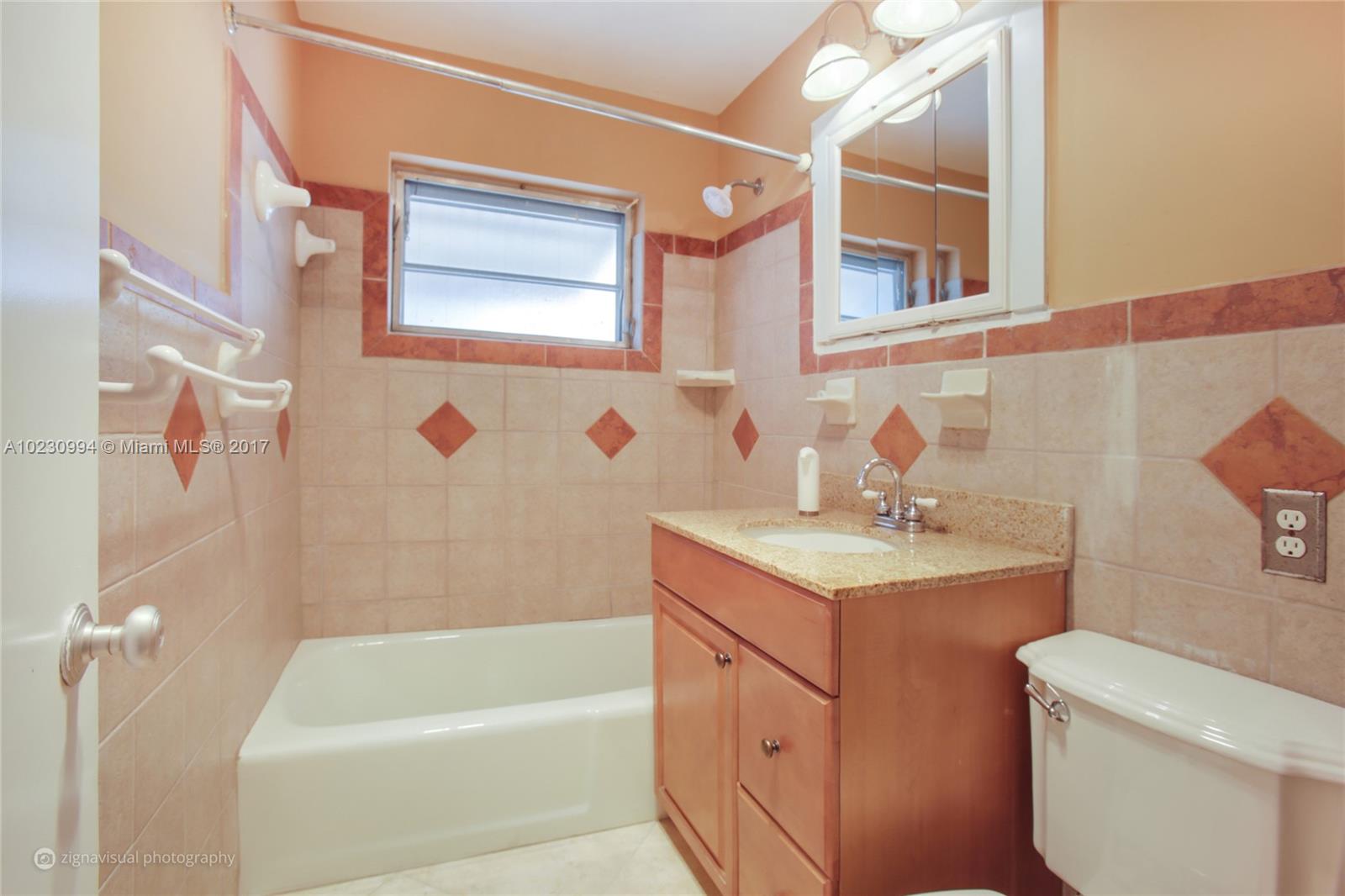 LAKE OSBORNE HEIGHTS - Residential