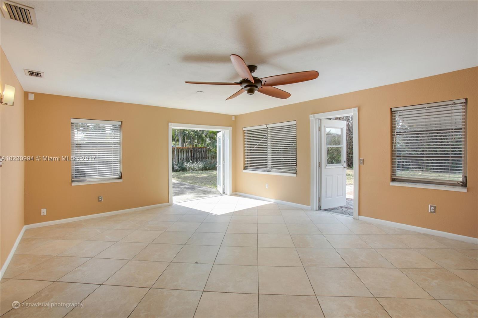 LAKE OSBORNE HEIGHTS - Residential