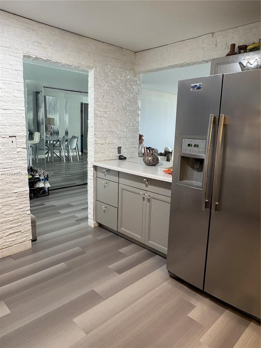 OLYMPUS CONDO PHASE - Residential