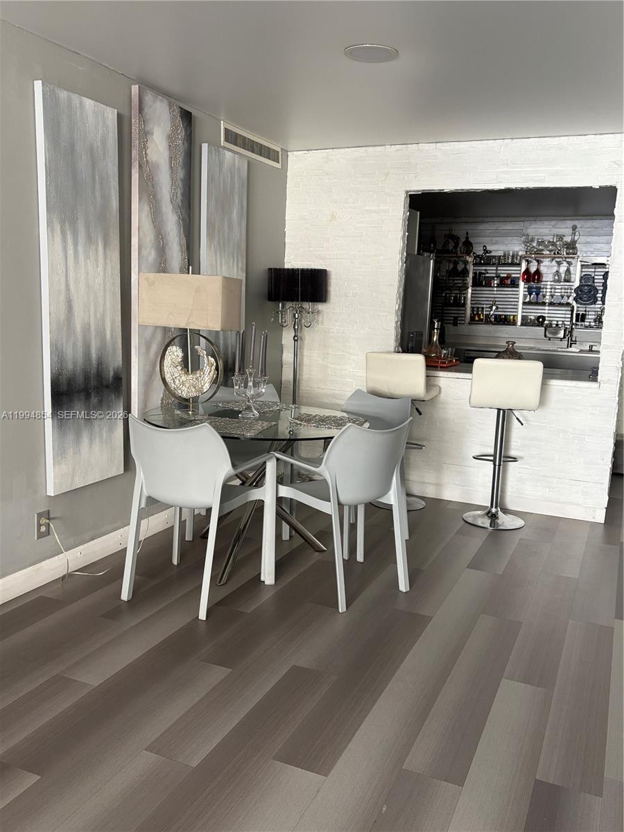 OLYMPUS CONDO PHASE - Residential