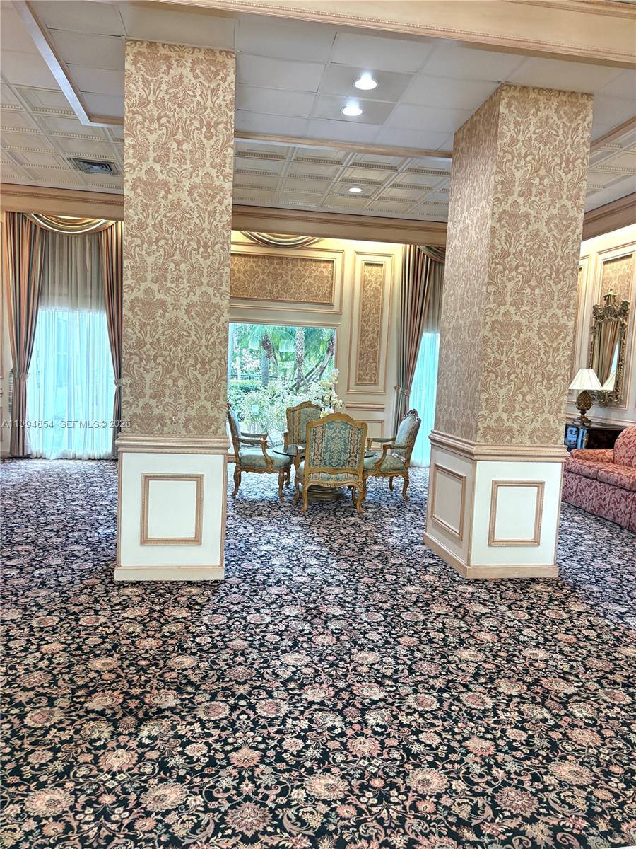 OLYMPUS CONDO PHASE - Residential