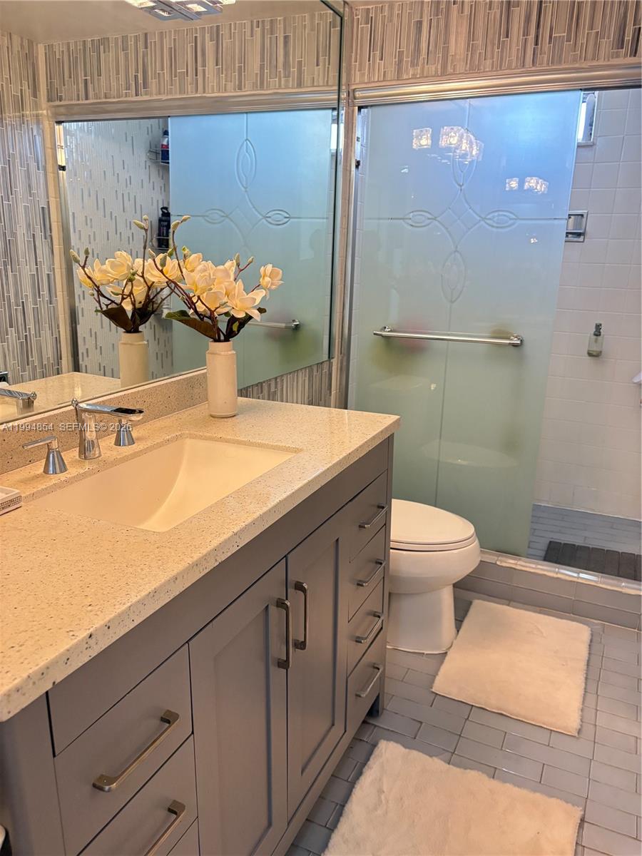 OLYMPUS CONDO PHASE - Residential