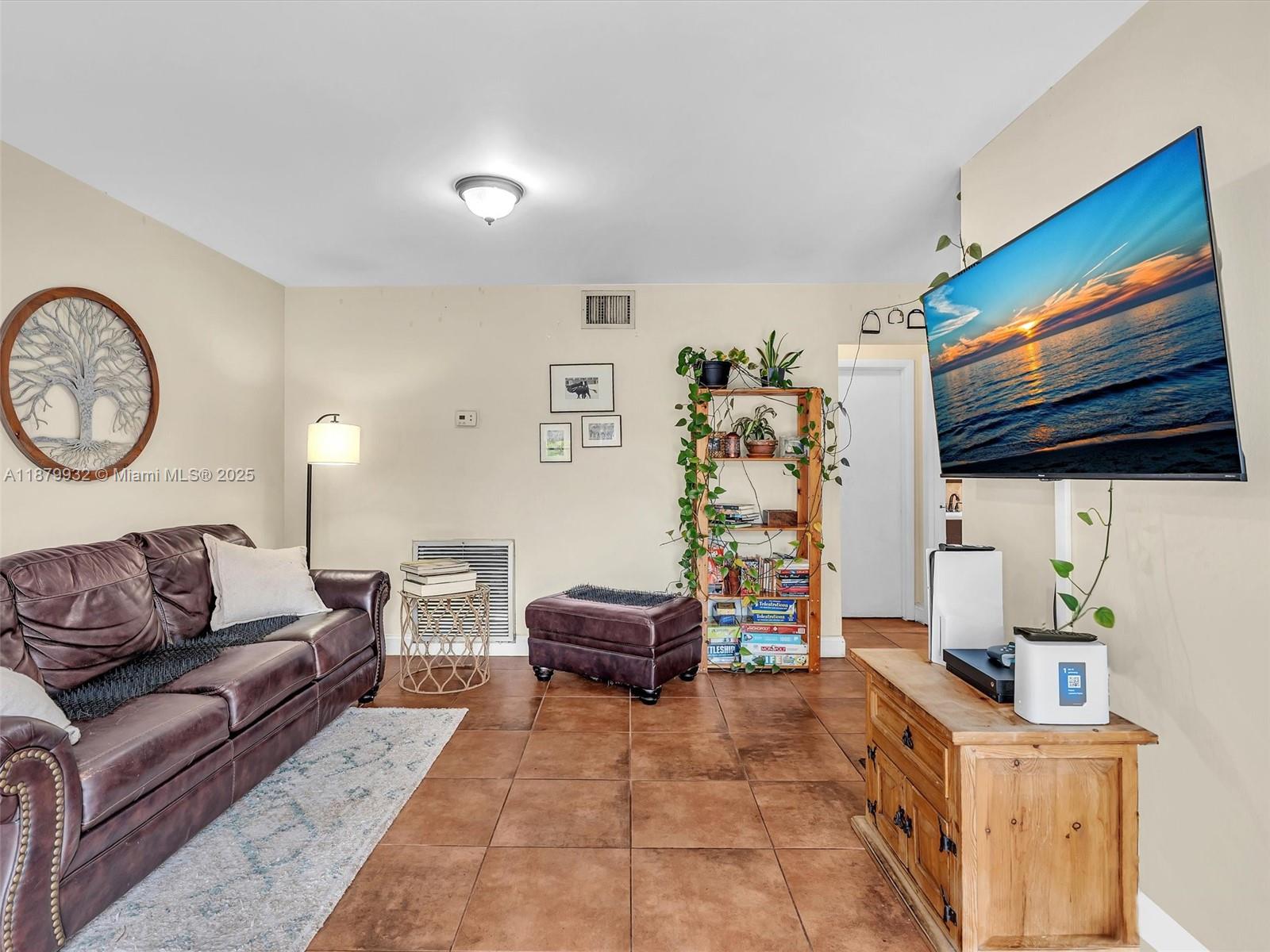 CROSSINGS PATIO HOMES SEC - Residential