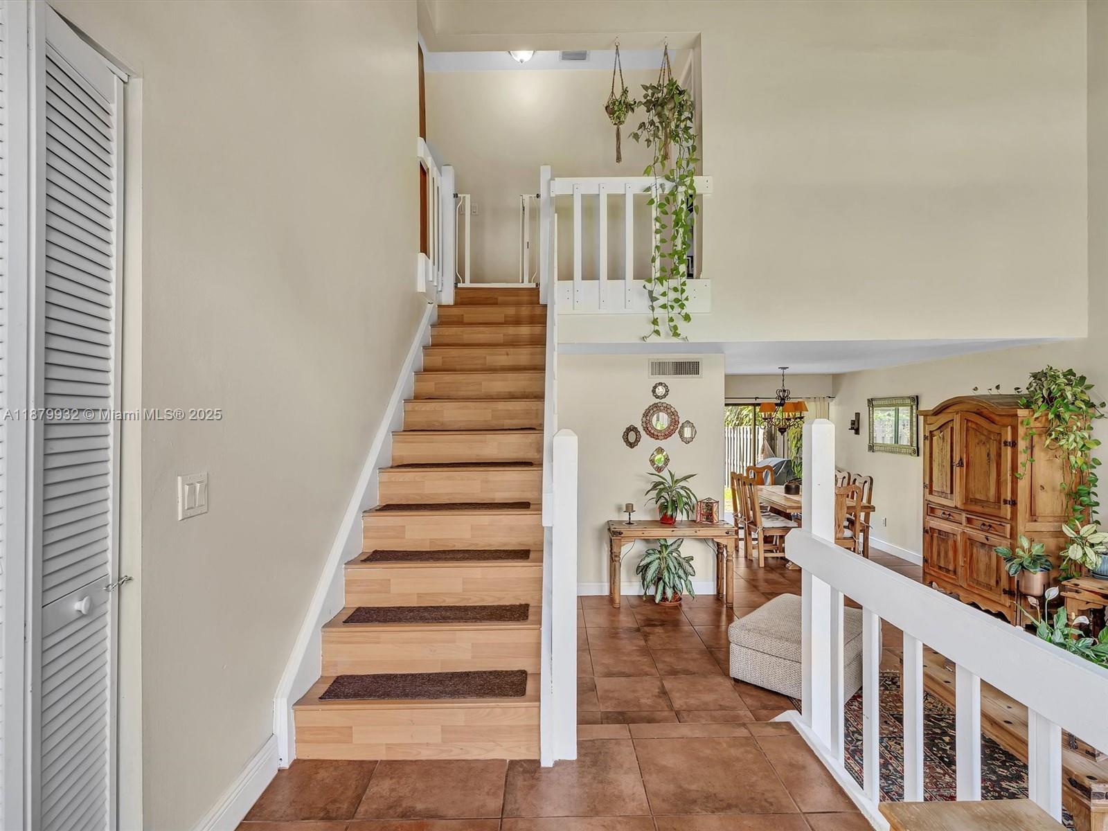 CROSSINGS PATIO HOMES SEC - Residential