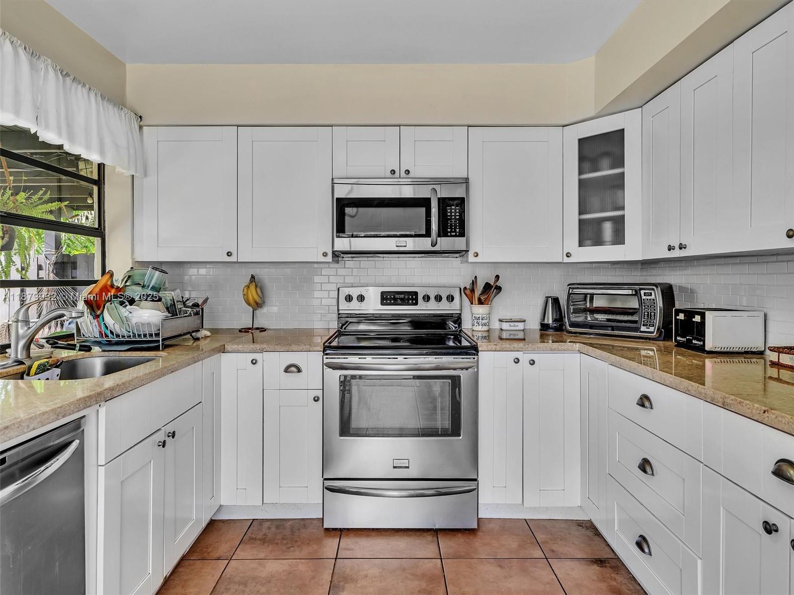 CROSSINGS PATIO HOMES SEC - Residential