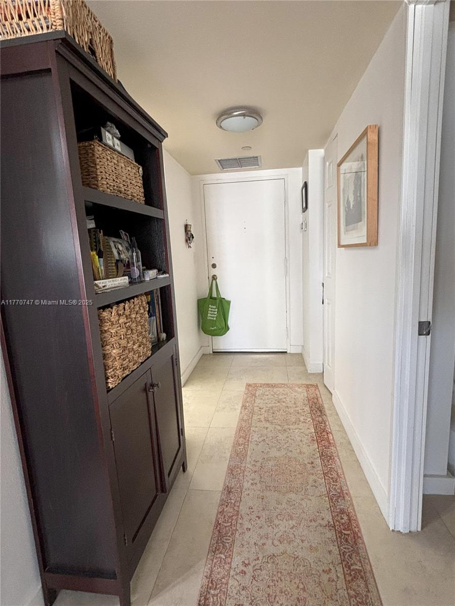 BRICKELL PLACE CONDO - Residential