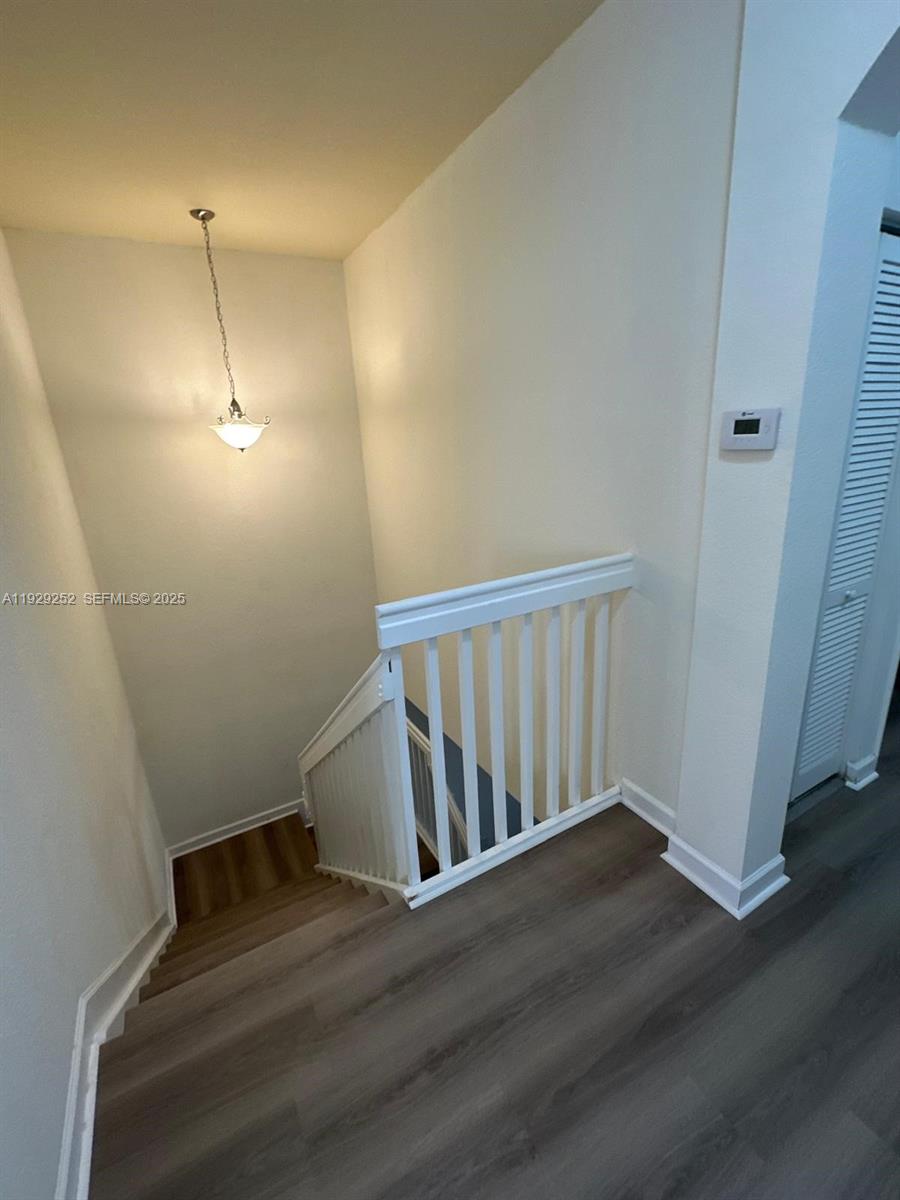 EMERALD CREEK TOWNHOMES - Residential Lease