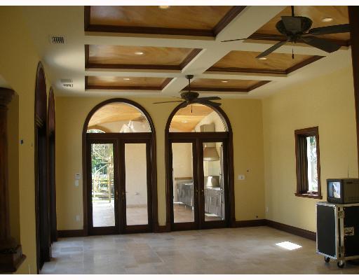 NAUTILUS SUB - Residential