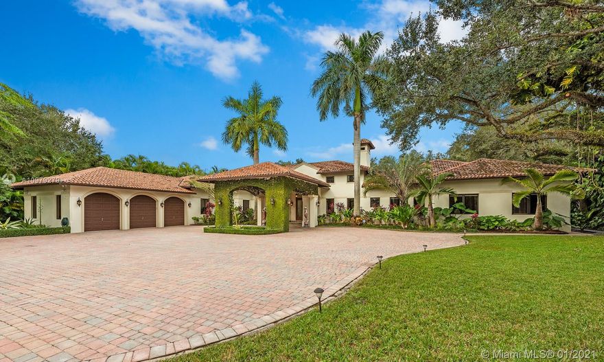 Extraordinary ONE-STORY gem(10,318  sqf of construction)sitting on 48,351 sqf lot were luxury meets comfort in the heart of Pinecrest. This Grand Mediterranean masterpiece features soaring ceilings with natural light coming in from enormous impact windows and French doors throughout. The chef's kitchen includes spacious wood cabinetry, Thermador appliances, gas range, 2 sub cero units, adjacent breakfast area, and flows into adjoining family room. The amazing master retreat features a private sitting area, resort-style bath & jacuzzi, access to a lush backyard oasis filled with palms, mature landscaping, covered terrace with outdoor BBQarea, sauna, pool & jacuzzi. Split floor plan with generously sized bedrooms, all featuring private bath an walk-in closets. Three car garage and much more