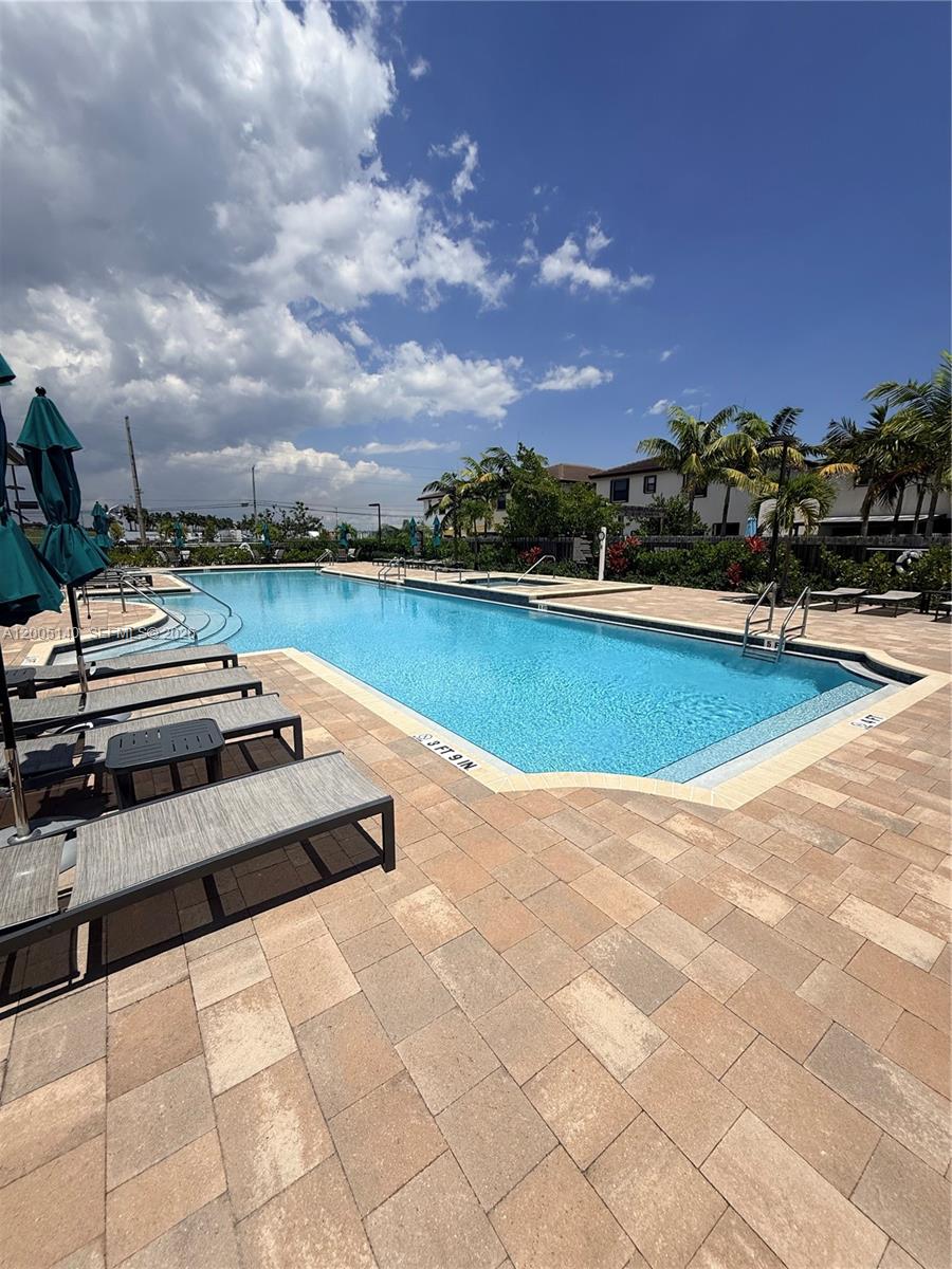 ALLAPATTAH GDNS - Residential