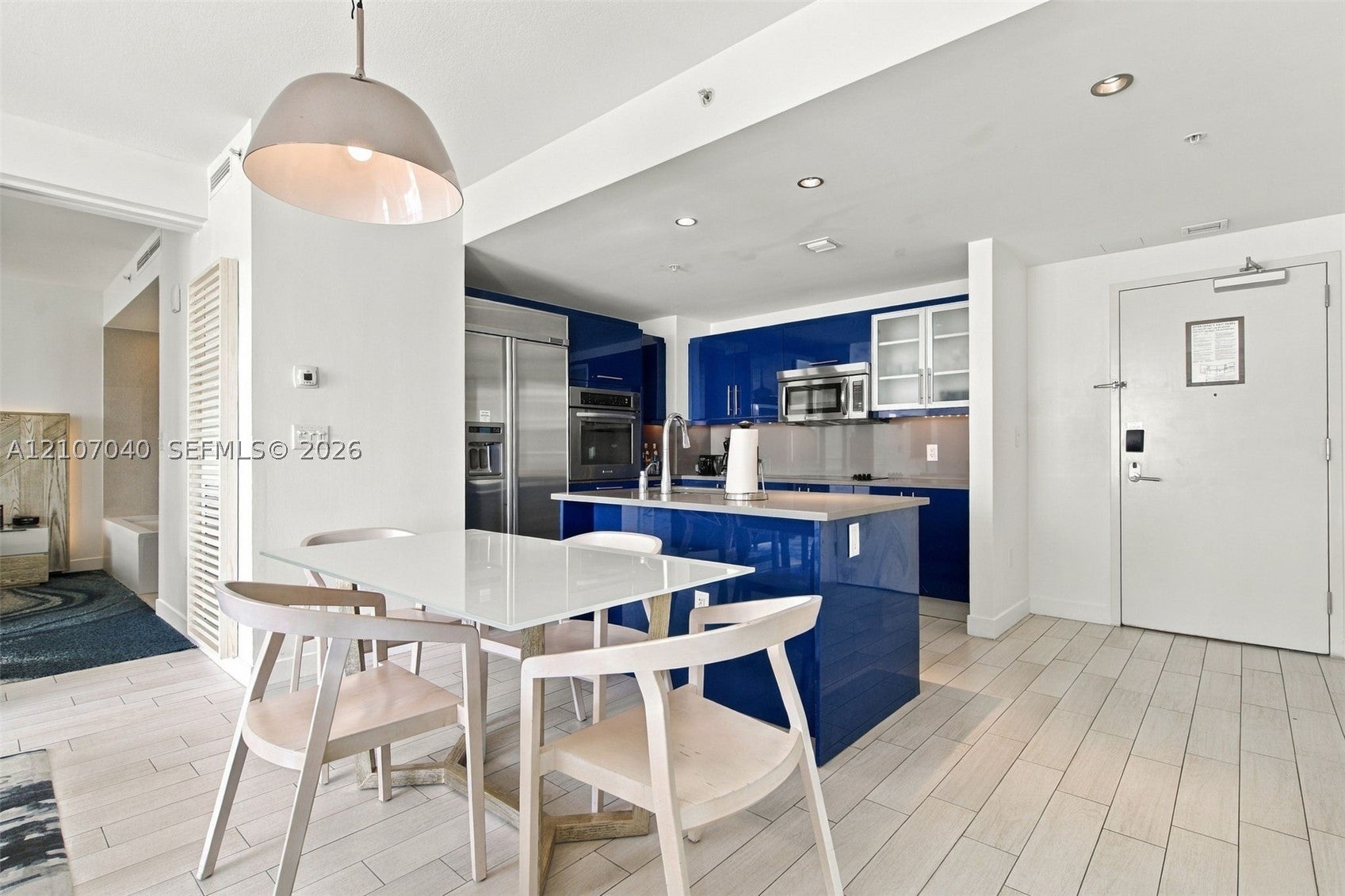 3101 Bayshore Dr 707