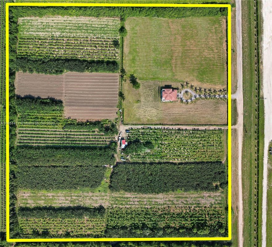 20 ACRE REDLAND PRISTINE PROPERTY WHICH INCLUDES A 3/3 FULLY REMODELED MEDITERRANEAN STYLE HOME. 4 BUILDABLE SITES IF DESIRED.THE SOIL IS ROCKLAND W/ 9 FT ELEVATION. THERE IS AN ASSORTED GROVE & OPEN LAND. IDEAL FOR EVENTS , HORSE TRAILS, OR OUTDOOR ENTERTAINMENT. THE PROPERTY IS SUPER PRIVATE AND FILLY FENCED W/ NEW CUSTOM ELECTRIC GATE. EASY TO SHOW!