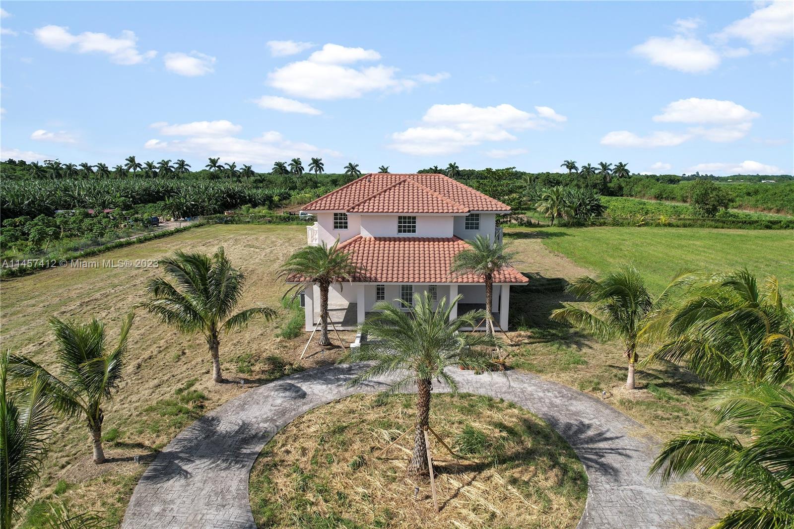 REDLAND 20 ACRES W/ HOME - Land