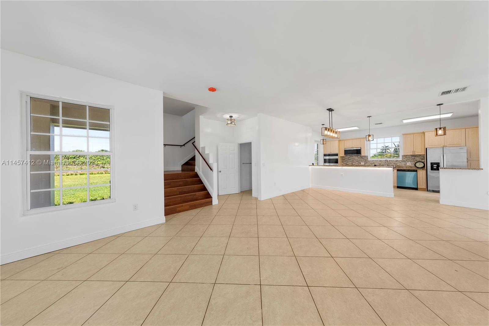 REDLAND 20 ACRES W/ HOME - Land