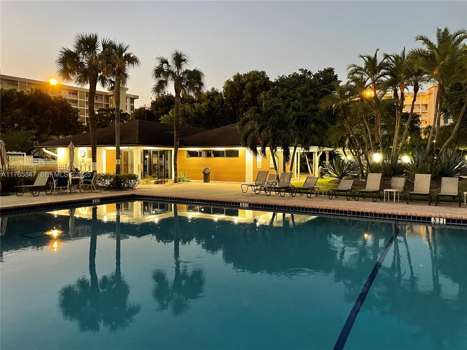 NO 22 PALM-AIRE COUNTRY C - Residential