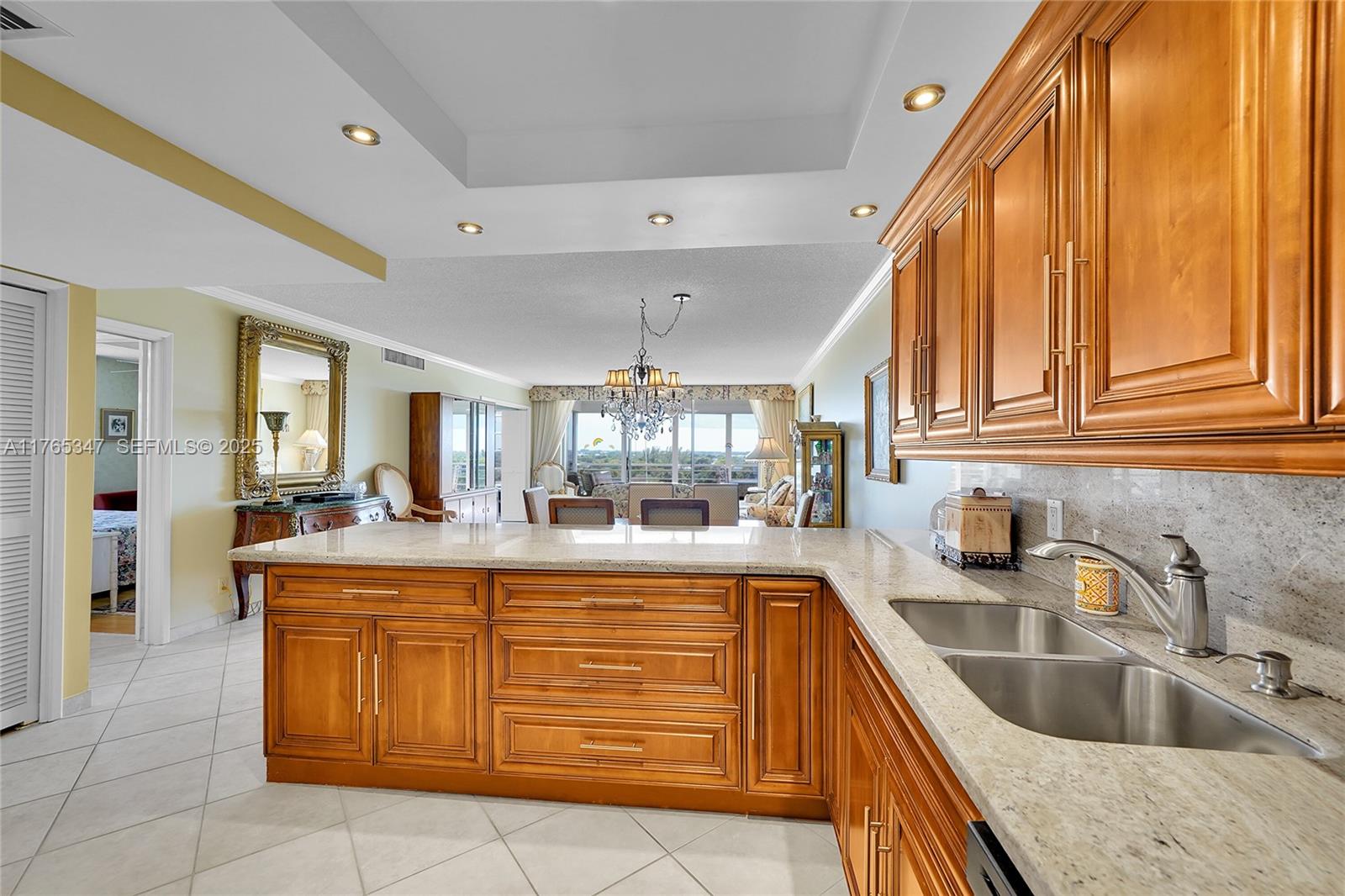 NO 22 PALM-AIRE COUNTRY C - Residential