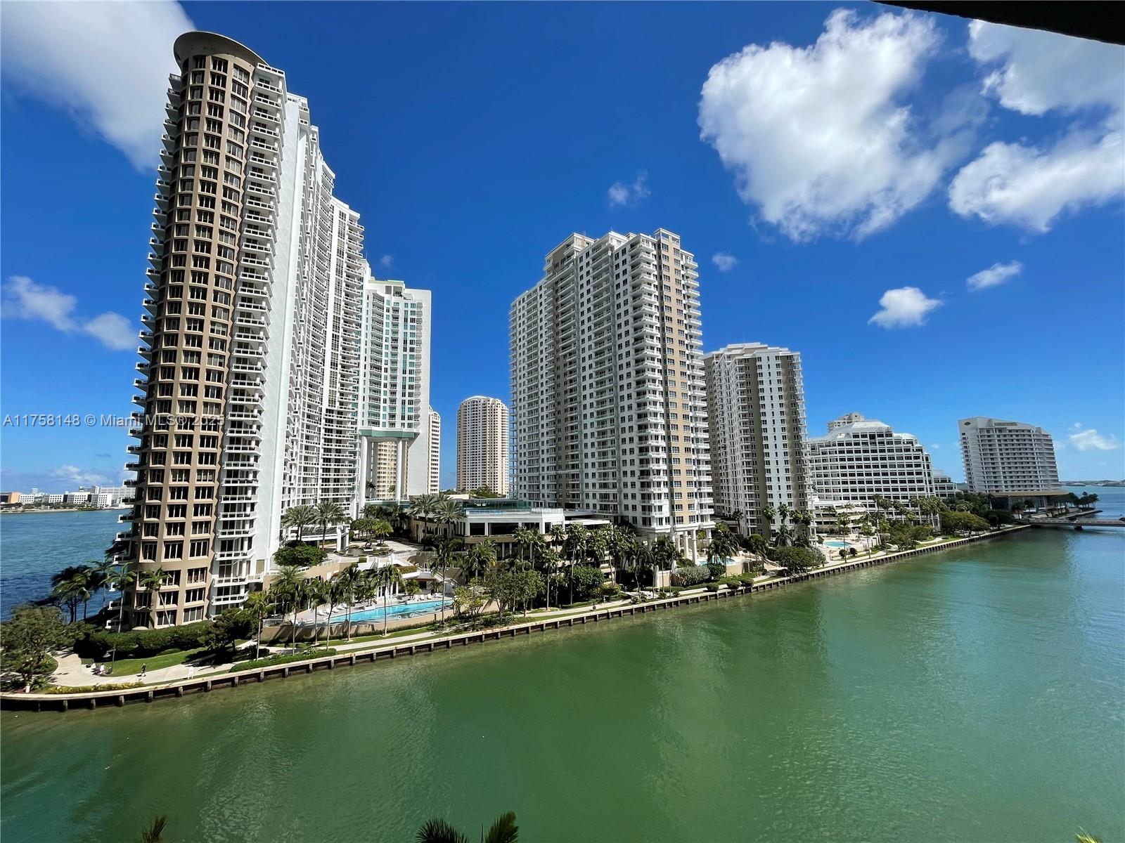 ICONBRICKELL CONDO NO 1 - Residential