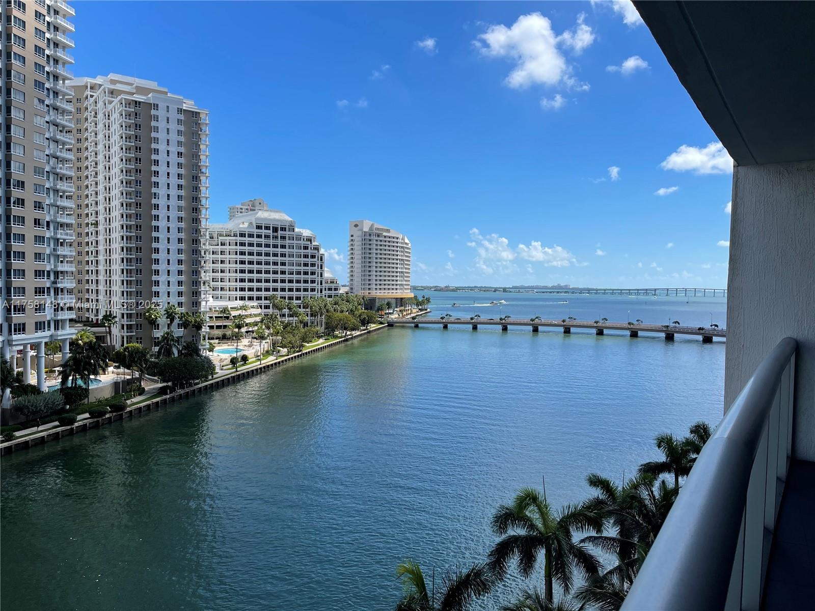 ICONBRICKELL CONDO NO 1 - Residential