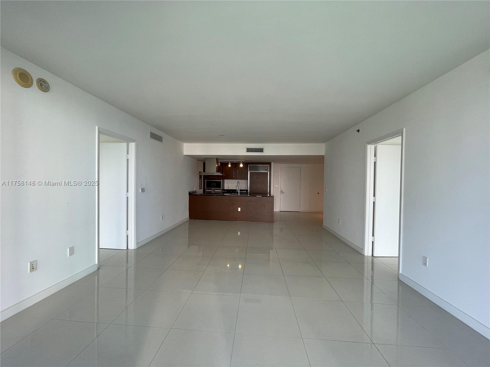 ICONBRICKELL CONDO NO 1 - Residential