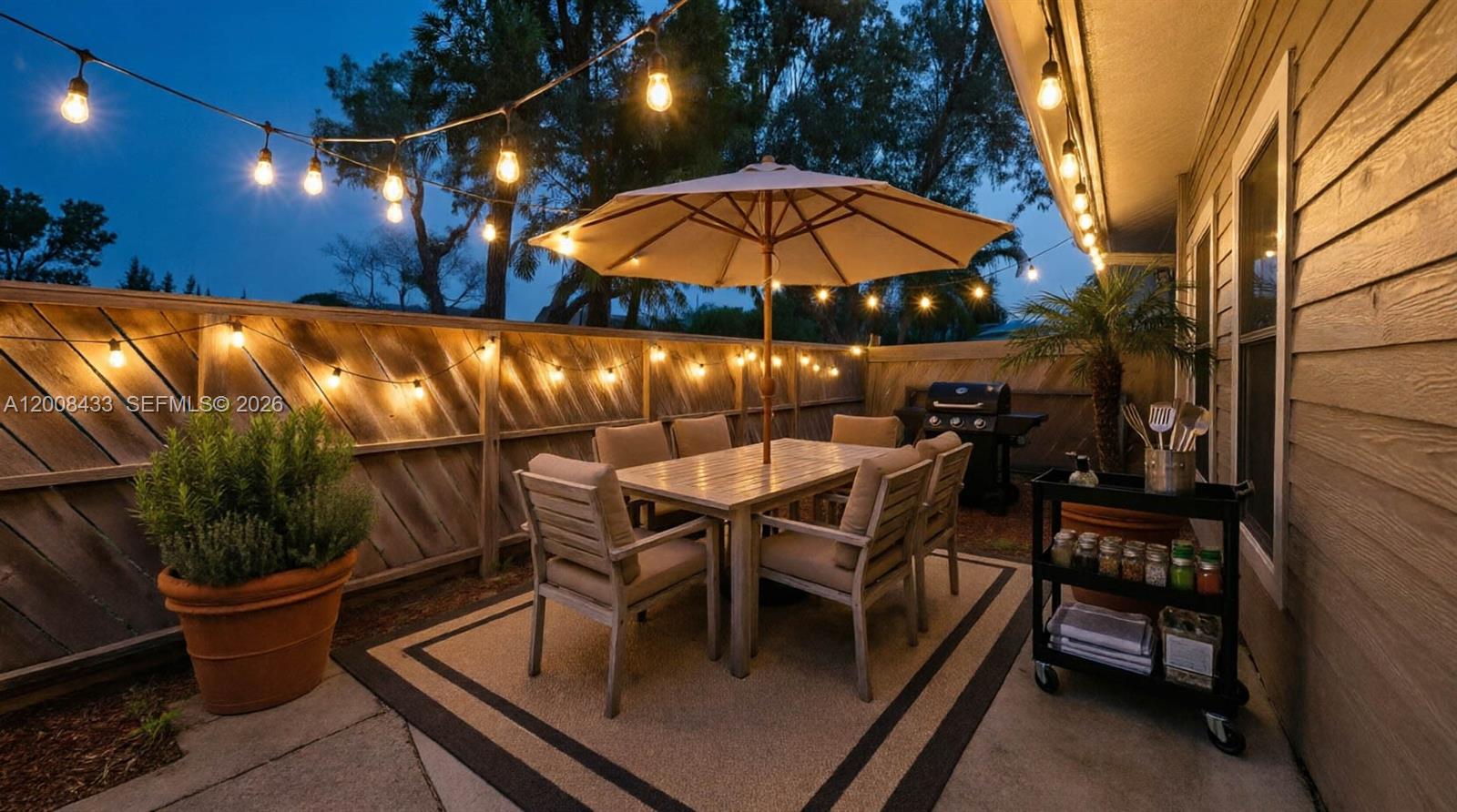 NOB HILL AT WELLEBY CONDO - Residential