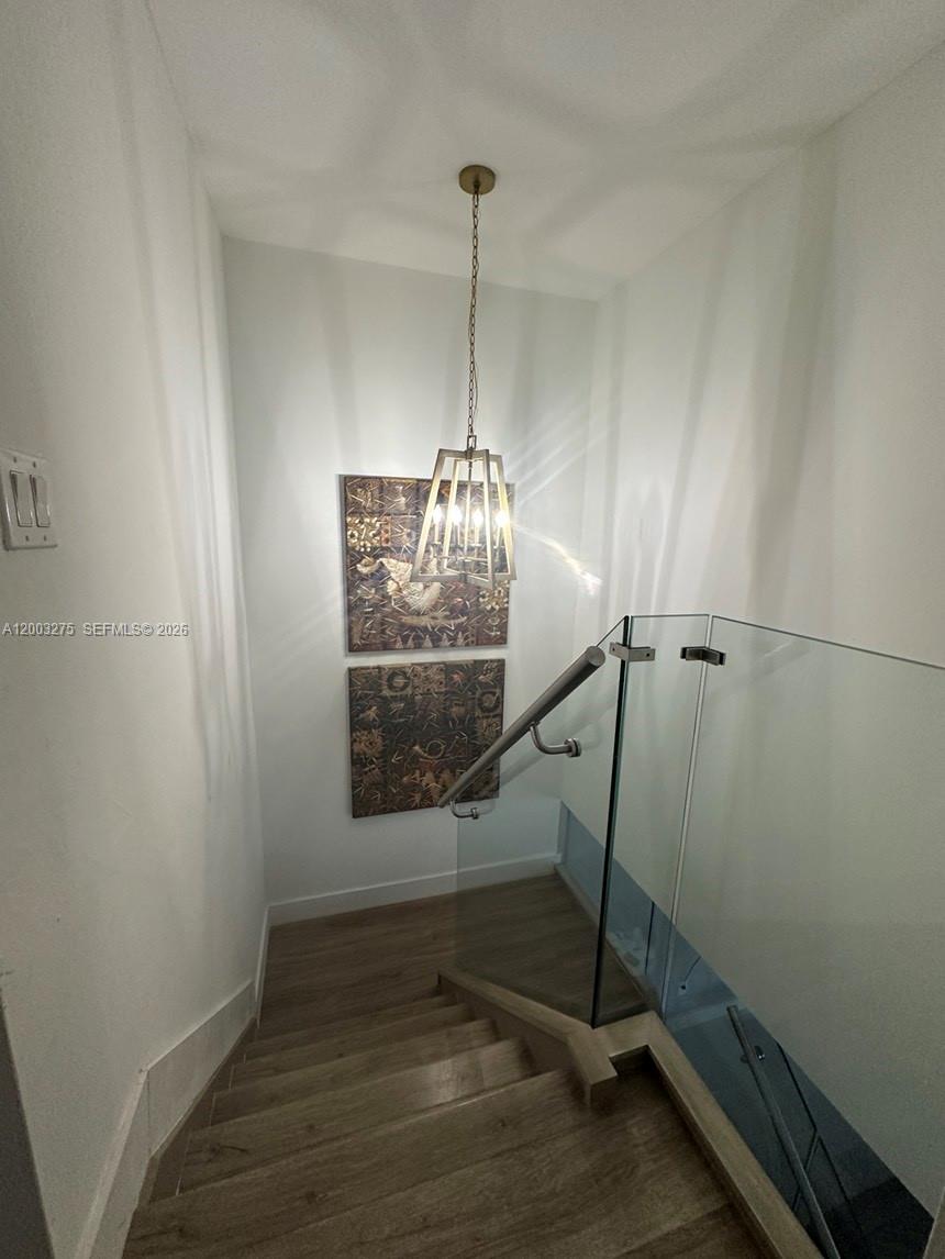 DORAL LANDINGS TOWNHOMES - Residential