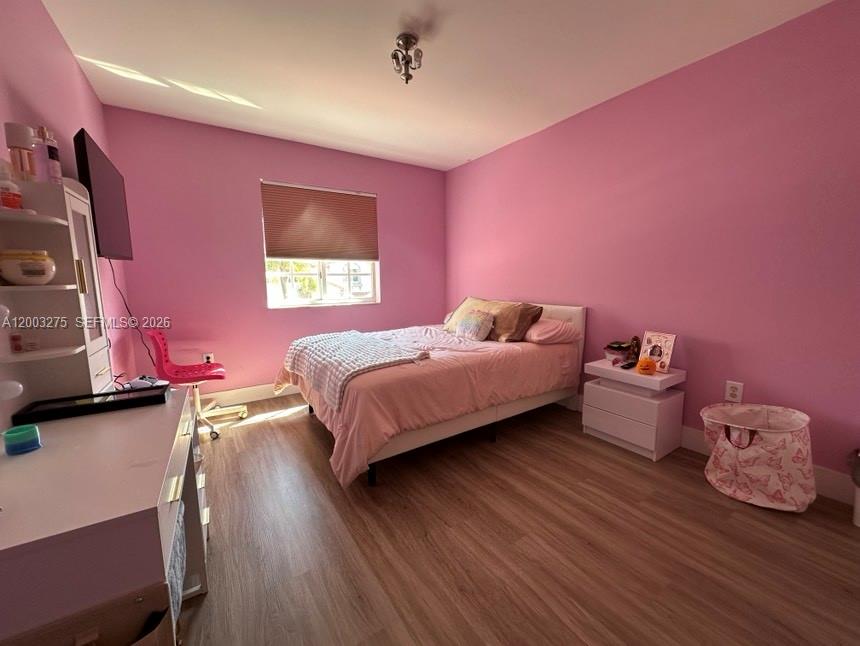 DORAL LANDINGS TOWNHOMES - Residential