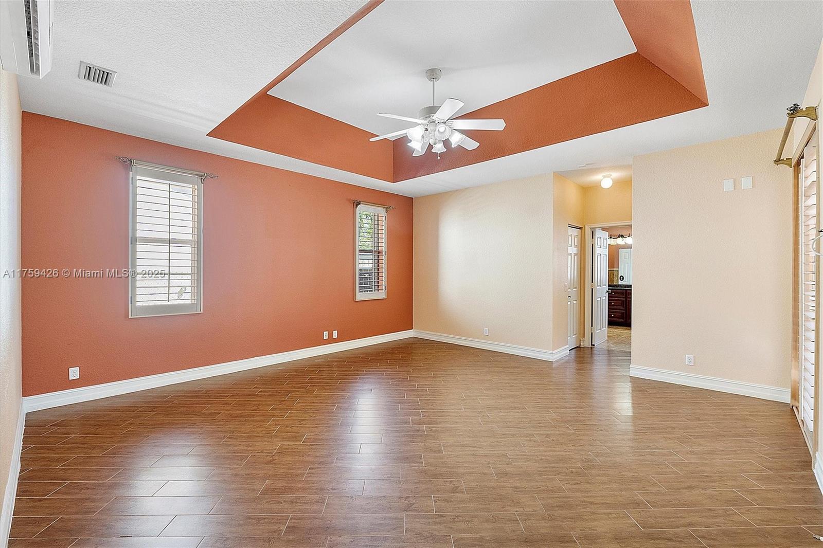 CORAL CREEK - Residential