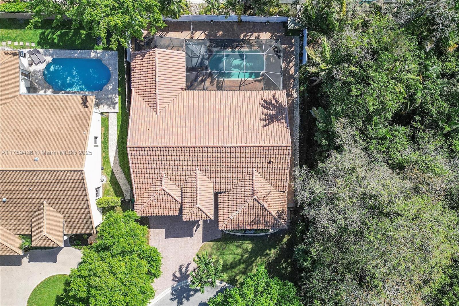 CORAL CREEK - Residential