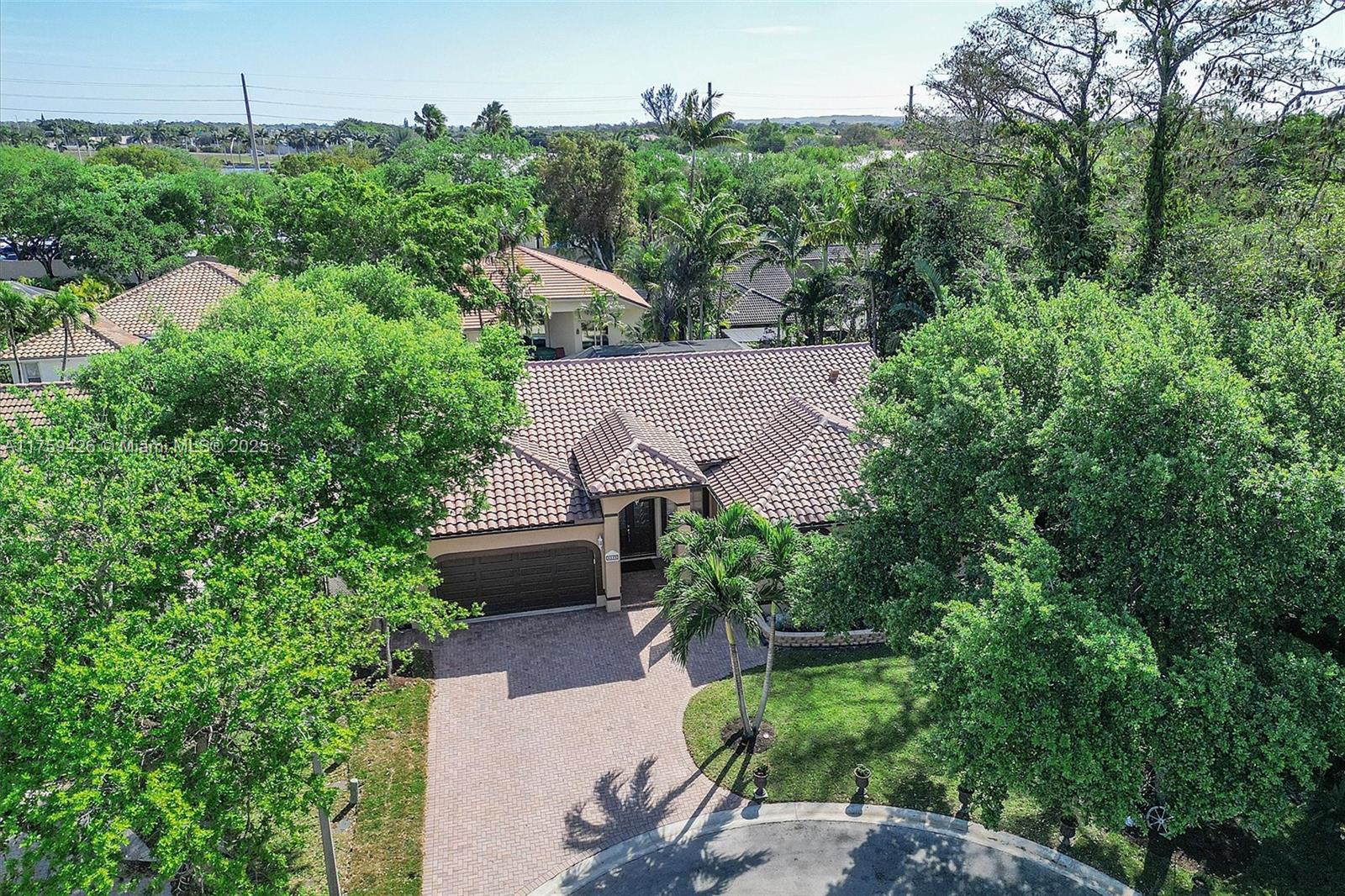 CORAL CREEK - Residential