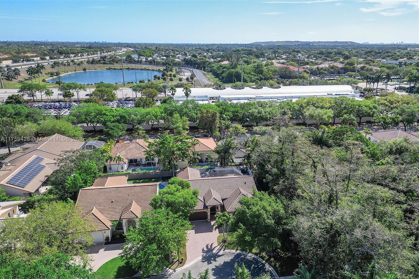 CORAL CREEK - Residential