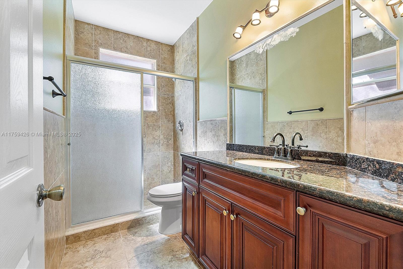 CORAL CREEK - Residential