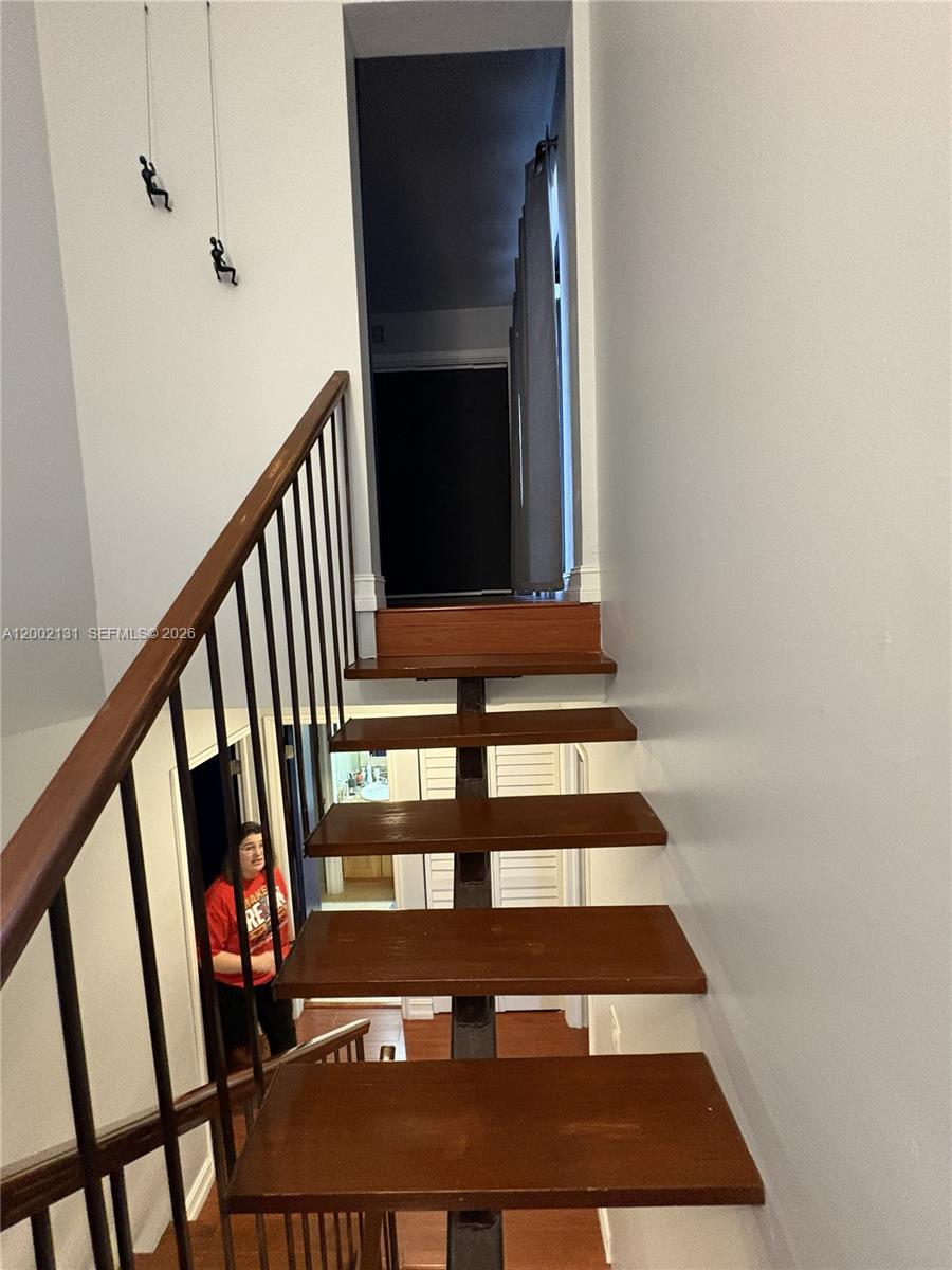 SPANISH VILLAS CONDO - Residential